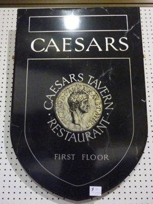 Caesars Tavern * Restaurant